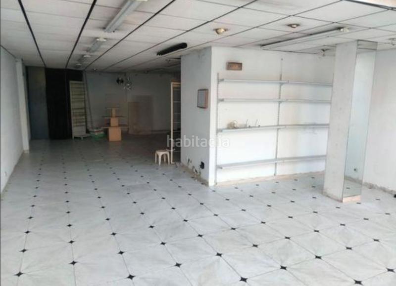 Foto ab117c4d-8b39-48ea-a402-991c441c3a49. Alquiler local comercial en Alisal - San Román Santander