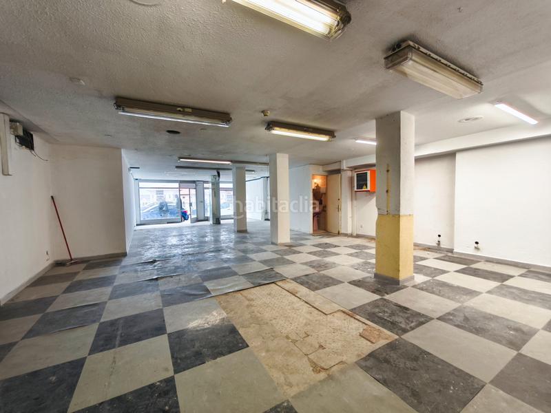 Foto 11c48a6b-e828-42c5-87e9-dbb0085430ea. Local comercial en Cuatro Caminos Santander