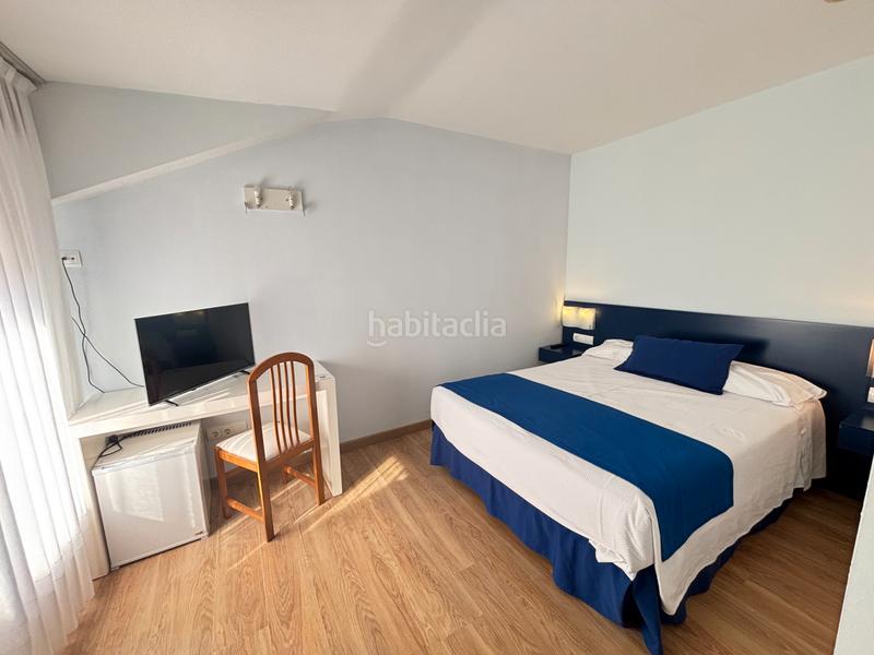 Foto c58b6401-fa8f-438b-9ef7-3877a6d4c58f. Edifici a Somo Ribamontán al Mar