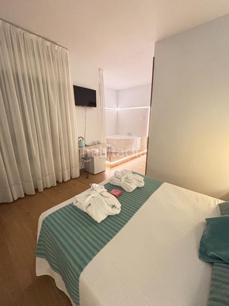 Foto fc7a8795-9958-4e81-abd1-af50c875cb55. Edifici a Somo Ribamontán al Mar