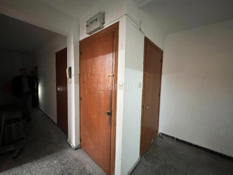 Foto 12a150a8-de42-4f27-a117-bcae59c552ad. Local comercial a calle alonso 5 a Cuatro Caminos Santander