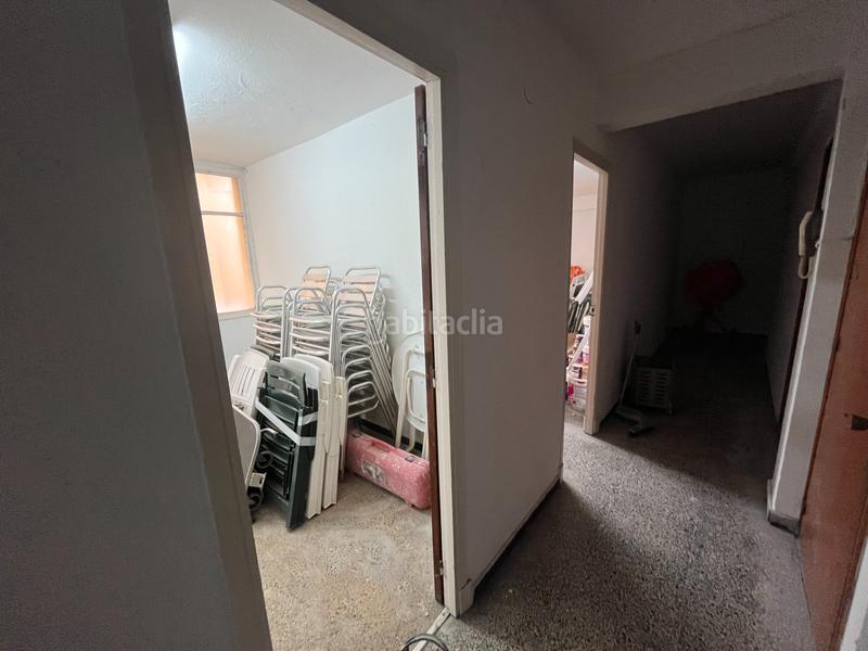 Foto f1ebf33a-4a01-46ff-b285-e24c9b54662c. Local comercial a calle alonso 5 a Cuatro Caminos Santander
