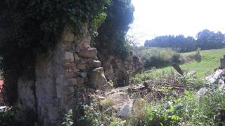 Casa a Comillas. Ruinas en araos