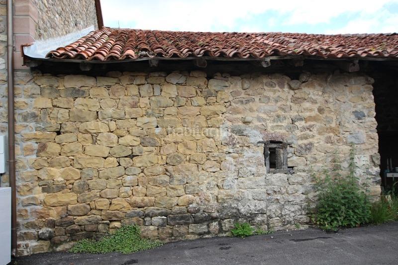 Foto a2d25620-9f42-4b31-aa2a-c90b55bc1715. Casa in Cabuérniga