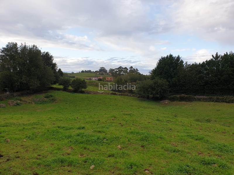 Foto bea43692-3648-4c4a-b66a-12baf93f6dcb. Xalet amb aparcament a Valdáliga