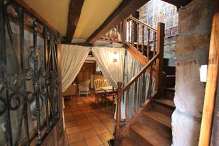 Casa en Caburniga. Casa de piedra en carmona