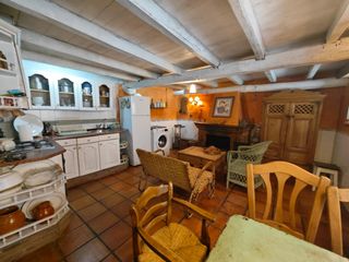 Casa a Cabuérniga. Casa de piedra en carmona