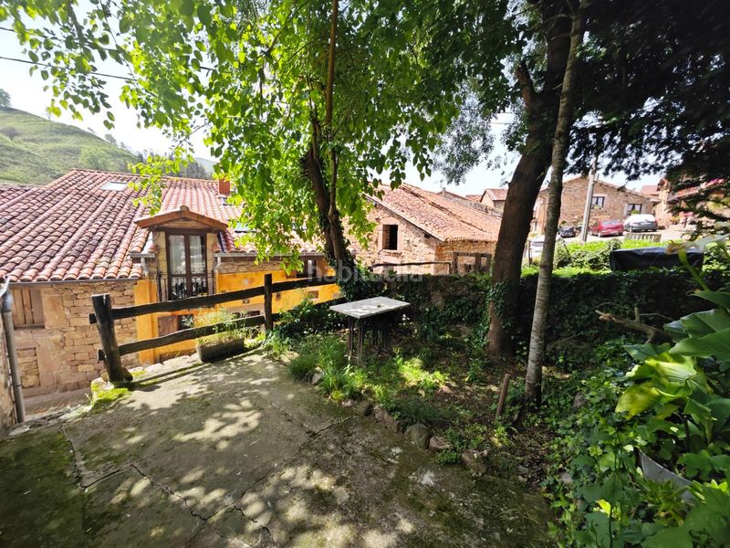 Foto c6f15a7a-5f43-4a0c-b10c-4497812946b8. Casa a Cabuérniga