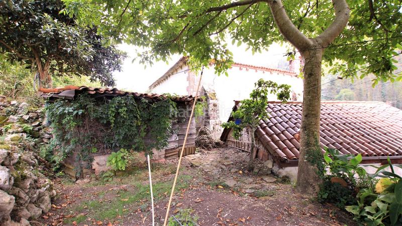 Foto c747dd04-9486-4fb2-a54c-26cd2bde8c54. Casa in Cabuérniga