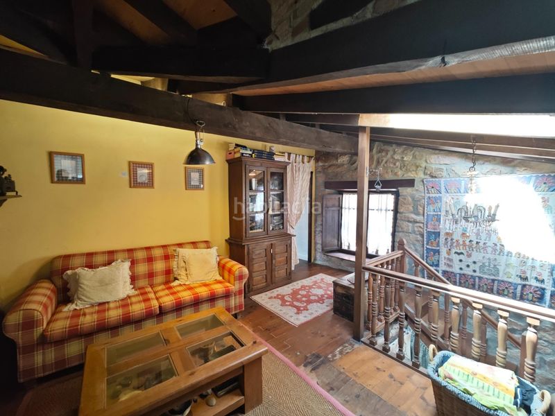 Foto c760de51-80b7-4015-a913-df7b78bfb7da. Casa a Cabuérniga