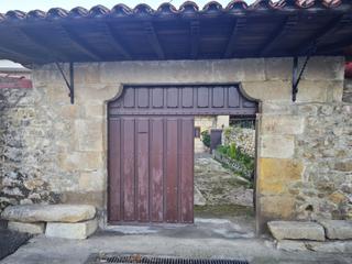 Casa en Mazcuerras. Casa de piedra con múltiples posibilidades en villanueva de la p