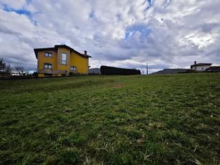 Residential Plot in Mazcuerras. Terreno urbano en villanueva de la peña