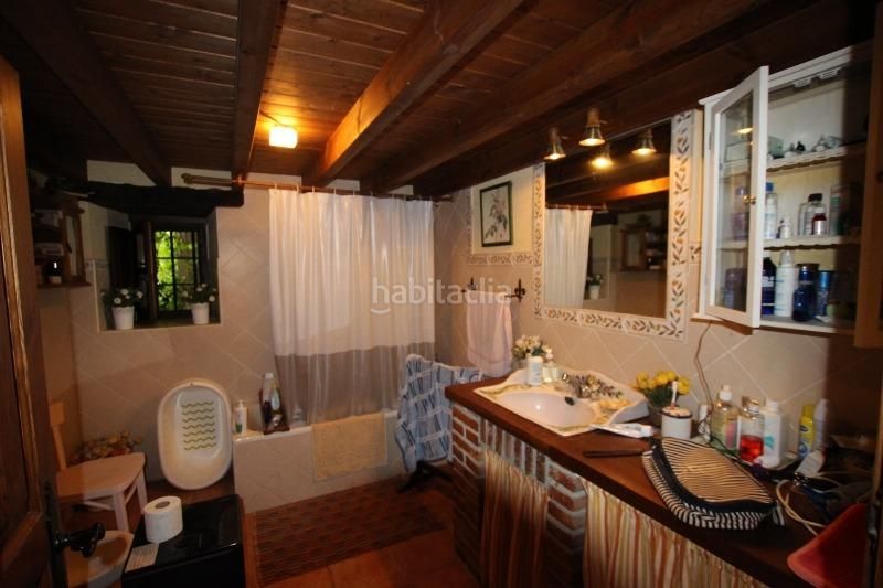 Foto 6f729e2b-ace2-4176-abf0-3952c6381994. Casa amb calefacció a Tojos (Los)