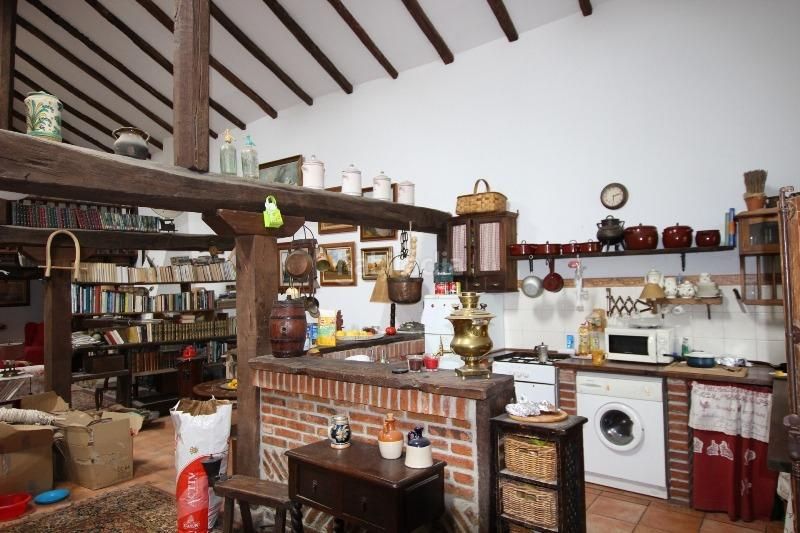 Foto aa183403-c570-477d-a115-f85e31b6e808. Casa amb calefacció a Tojos (Los)