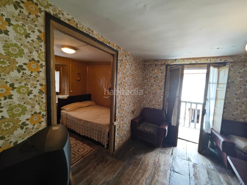 Foto e83fb5da-8633-41a9-b619-c5eb4c6e737f. Casa adossada a Alfoz de Lloredo