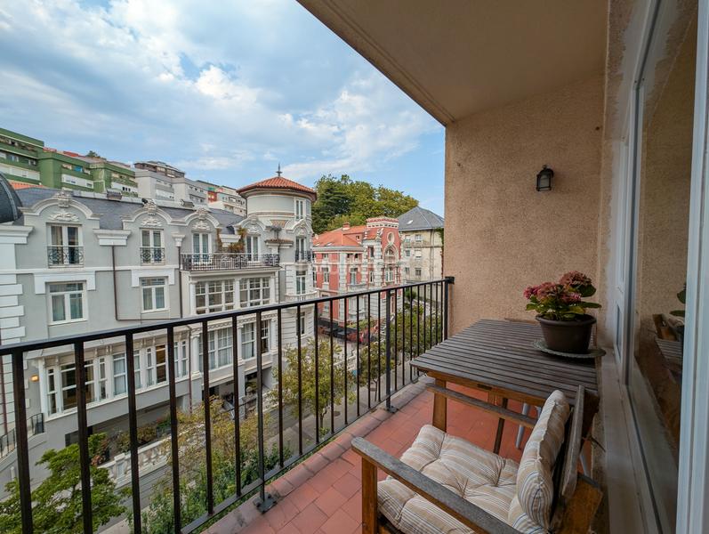 Foto 8852eb29-ac44-4210-9fc8-3e9cedde03b1. Location appartement avec chauffage dans Puerto Chico Santander
