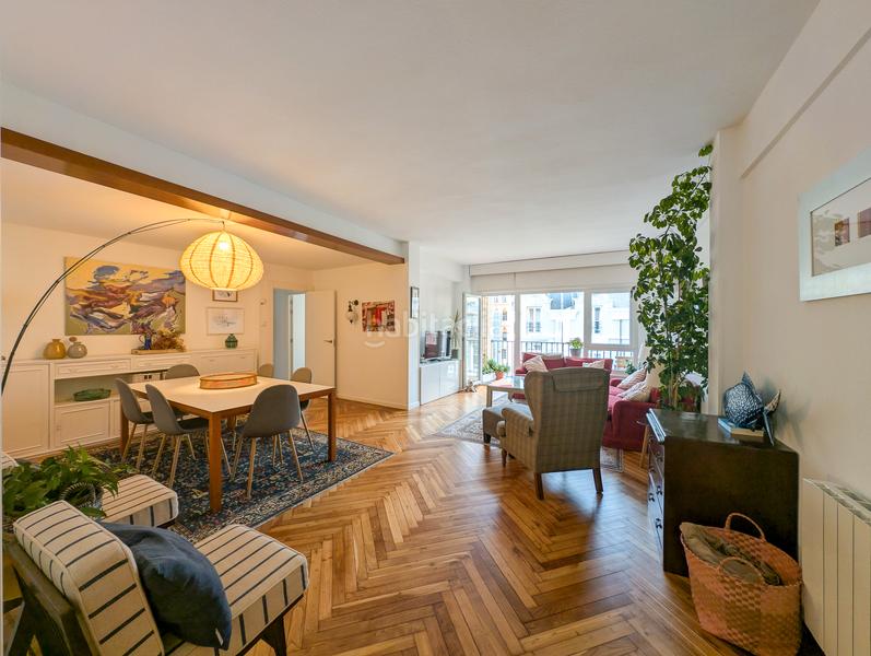 Foto d39ff3b7-5572-4a38-8027-65d0d521be09. Rent flat with heating in Puerto Chico Santander