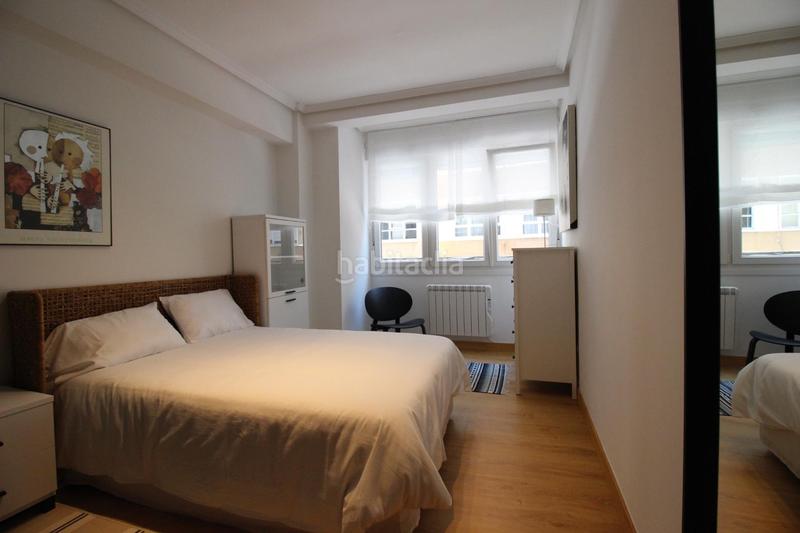 Foto 18ae2fd3-b522-417b-a59f-3c32f9bc3496. Miete etagenwohnung mit heizung in Cuatro Caminos Santander