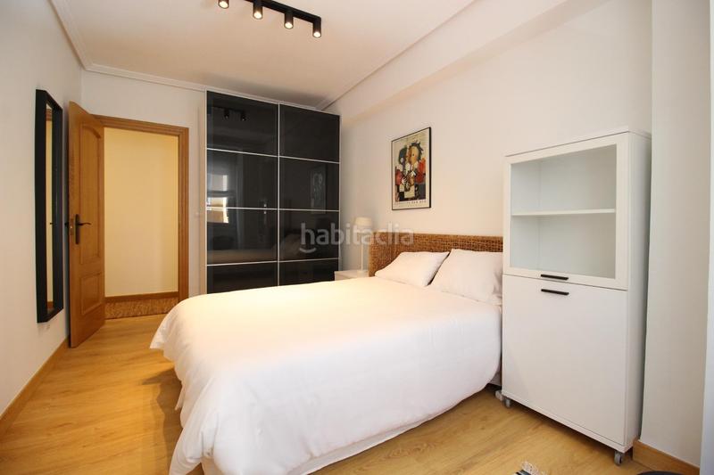Foto 03a53d47-e0bd-4ef5-a7d9-72a53b306cd9. Rent flat with heating in Cuatro Caminos Santander