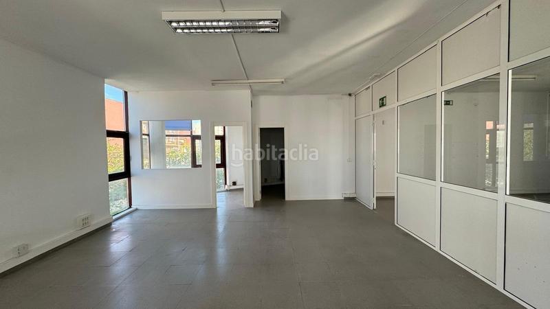 Foto 39e8b8e1-3401-4260-942f-99bbdd815028. Oficina a Alisal - San Román Santander