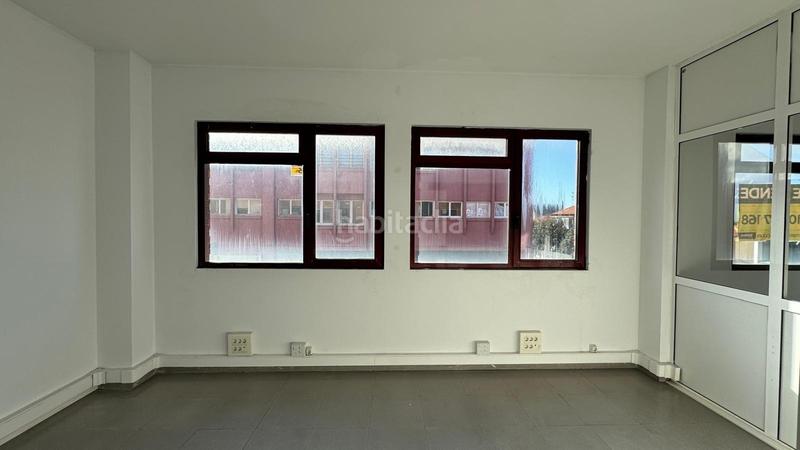 Foto a7ff4c22-9499-4680-9ebb-de7fbe4ee580. Ufficio in Alisal - San Román Santander