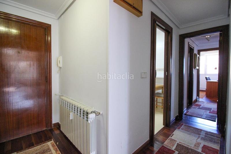 Foto 2f6e85ee-9805-4c97-9814-27857b1095dd. Alquiler piso  totalmente exterior con vistas al mar, garaje y ascensor en Santander