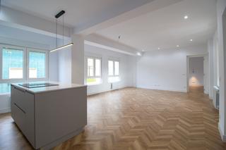 Pis  Calle francisco de quevedo. Fantastica vivienda reformada a estrenar en pleno centro