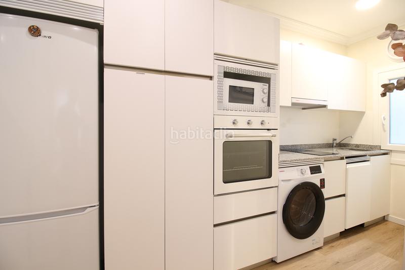 Foto ef3575e0-0612-4454-b910-4167b2c58822. Piso vivienda con ascensor en calle guevara en Centro - Ayuntamiento Santander