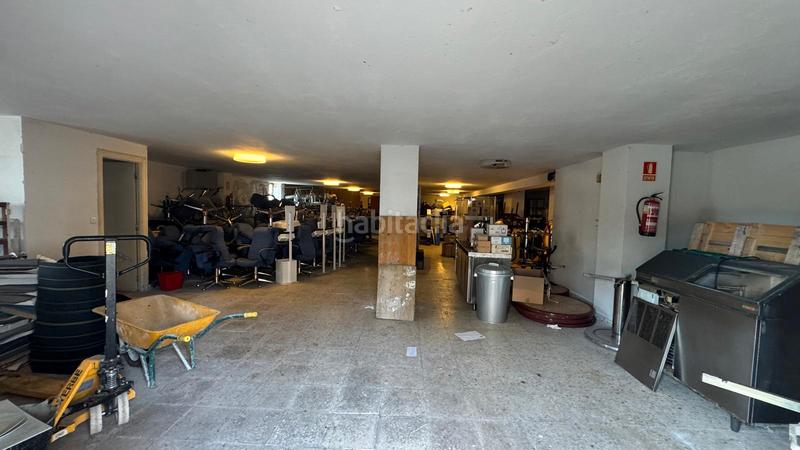 Foto 0f9693d7-5d66-49e7-ac34-d6764d8ca26f. Local comercial local fernando de los rios en Los Castros Santander