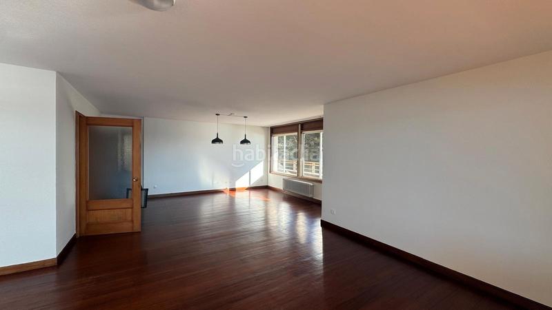 Foto 2fae7e92-d10e-4d2e-be3d-e049de262c24. Location appartement avec chauffage parking dans El Sardinero Santander