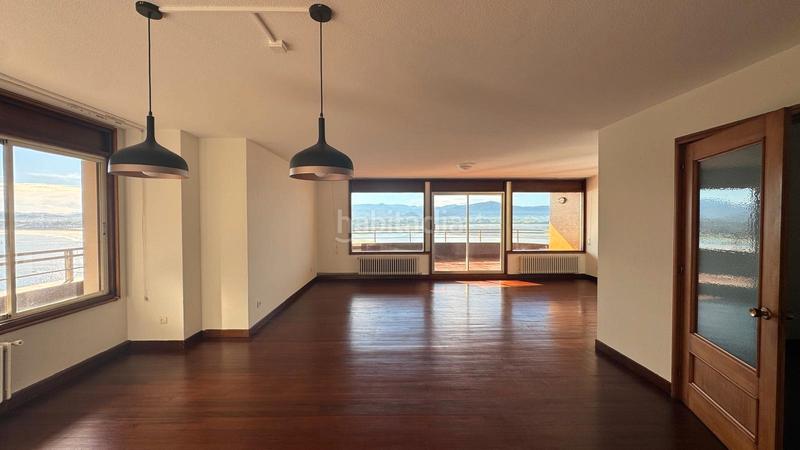 Foto 6eaa6771-efd3-4a00-bde7-244c7cb6223d. Location appartement avec chauffage parking dans El Sardinero Santander