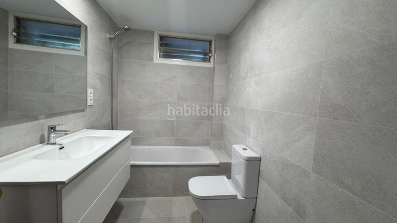 Foto e90ffb1a-7e98-43df-9b16-7869b8a49397. Location appartement avec chauffage parking dans El Sardinero Santander
