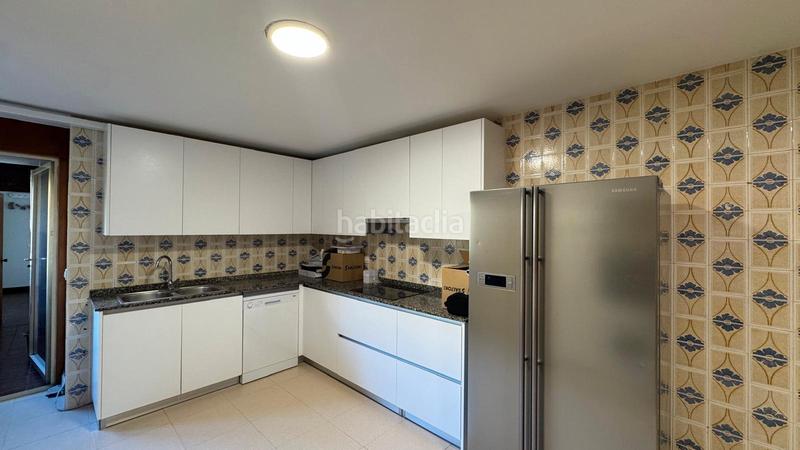 Foto f9c9c4d8-c234-4fc8-b0ba-0af99583a80a. Location appartement avec chauffage parking dans El Sardinero Santander