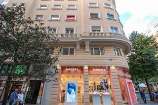 Office space  Calle lealtad. Oficina en venta en calle lealtad