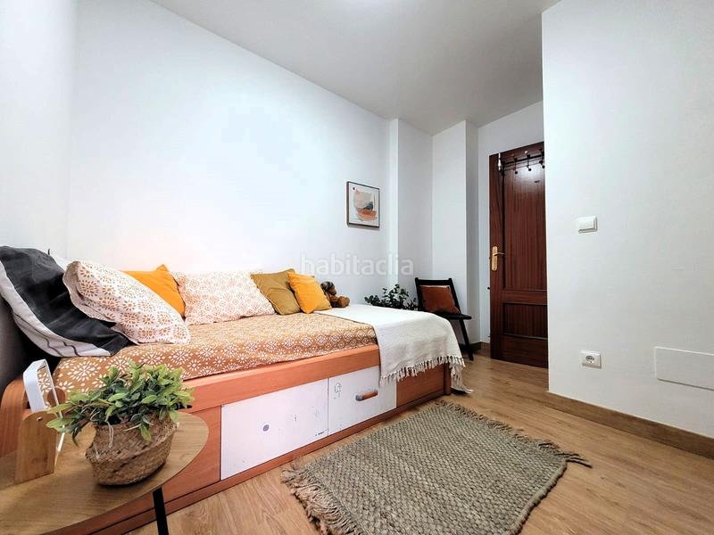 Foto b8aaa4b5-5232-415f-9a60-20e1b1878d7b. Duplex dans calle aurelio diez 11c dans Renedo Piélagos