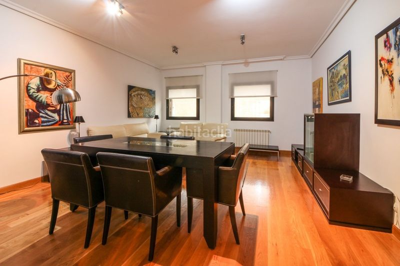 Foto 58c9dcf9-6701-4a0d-8a8f-e770fc4b8891. Pis amb calefacció aparcament a Centro - Ayuntamiento Santander