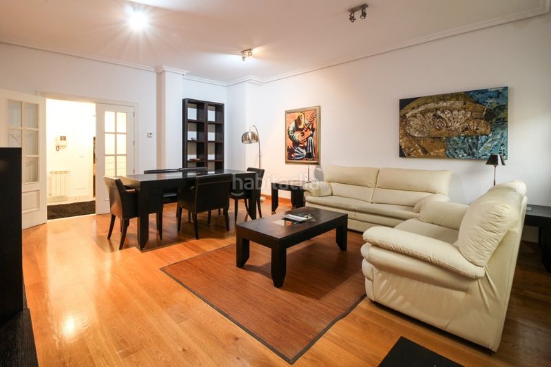 Foto 20eca65d-5fab-4695-866d-c130fc7a9b06. Pis amb calefacció a Centro - Ayuntamiento Santander