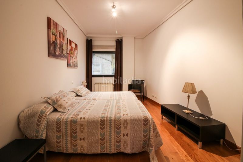 Foto 8e195740-1b96-437b-bb81-431f9a43d221. Pis amb calefacció a Centro - Ayuntamiento Santander