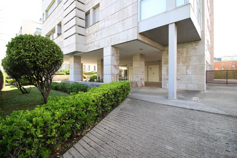 Foto 13493596-95fb-44eb-b97b-7e9b7afc0713. Dúplex amb calefacció aparcament piscina a Valdenoja Santander