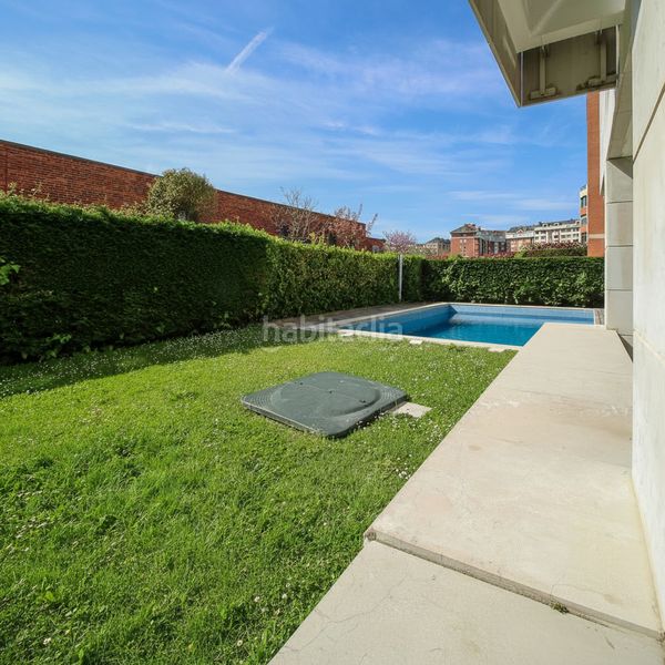 Foto 7ef8c82b-665b-47b5-bc38-2add480b93cd. Dúplex amb calefacció aparcament piscina a Valdenoja Santander