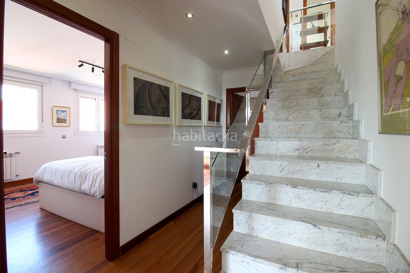 Foto 9971da33-4bcc-4ff2-a3f5-1f1634ed5e3a. Dúplex amb calefacció aparcament piscina a Valdenoja Santander