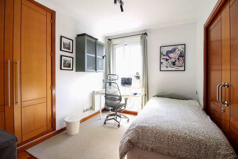 Foto fd2a3fd1-6f17-4966-b12b-facc703d6b56. Dúplex amb calefacció aparcament piscina a Valdenoja Santander