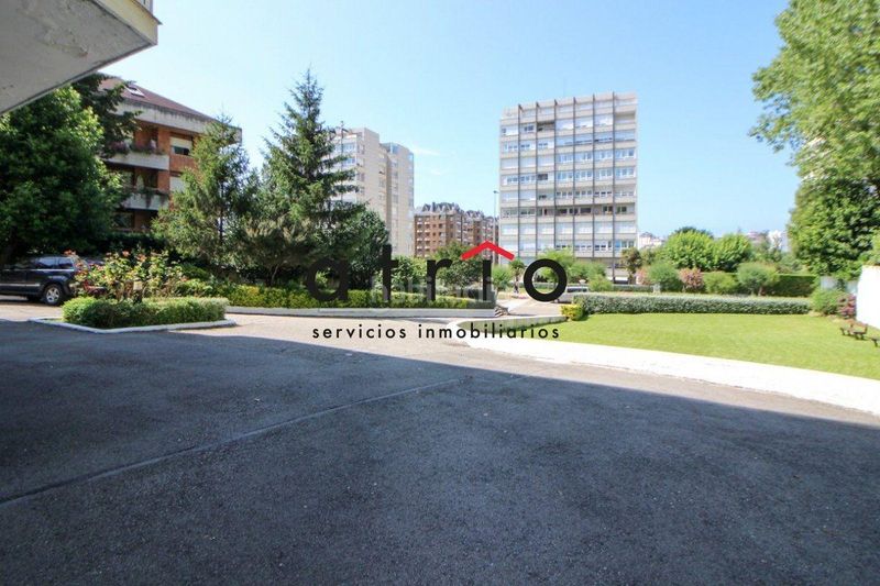 Foto 4125441d-6b45-4003-98fe-5875a0c0515f. Rent flat with heating parking in Los Castros Santander