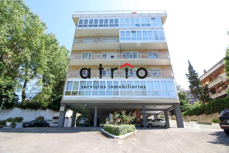 Foto 565d9d5e-1af2-48d5-ab9e-2144f1685f5b. Rent flat with heating parking in Los Castros Santander