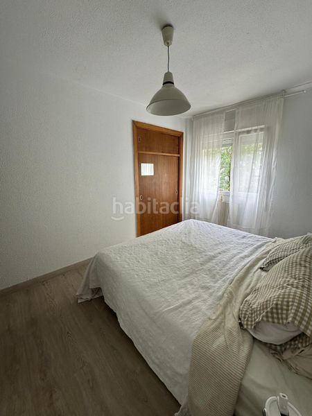 Foto 9b764adb-42c8-4978-b549-64675a2f007d. Rent flat with heating parking in Los Castros Santander