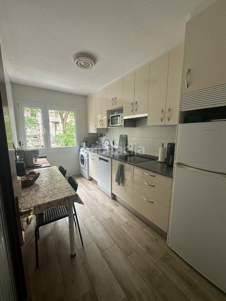 Foto aba6e249-d396-420c-bcc4-911d46b1a52f. Rent flat with heating parking in Los Castros Santander