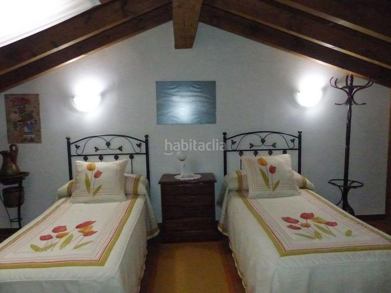 Foto f0f4e520-e914-47f9-b86b-3e3a55666a61. Casa con riscaldamento parcheggio in Tanos Torrelavega
