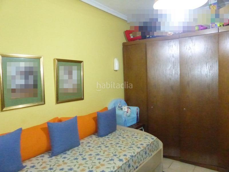 Foto f793bf38-1c76-4695-836d-840cc0c8e6a7. Casa con riscaldamento parcheggio in Tanos Torrelavega