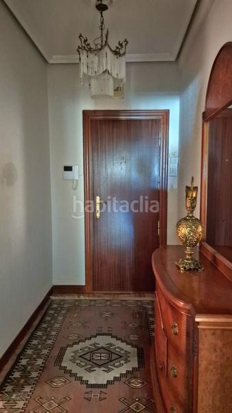 Foto 487cd6df-b780-4659-849f-6050f999e096. Piso  en venta en inmobiliaria, 3 dormitorios. en Torrelavega