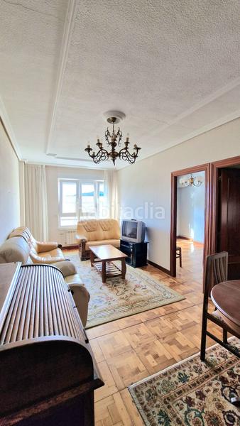 Foto 766063ba-baaf-4127-80c9-0c0dd7ecf68c. Piso  en venta en inmobiliaria, 3 dormitorios. en Torrelavega